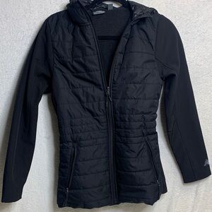 New Balance Women's Black Quilted Hooded Hybrid Jacket